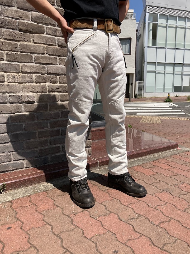 White Denim Competition Breechesのご案内” – Langlitz Leathers Japan